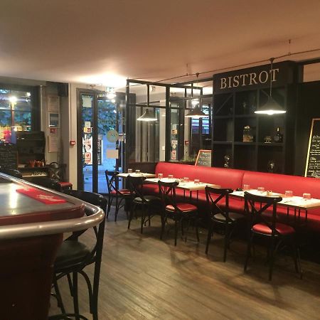 Hotel Restaurant Cousseau Parentis-en-Born Dış mekan fotoğraf