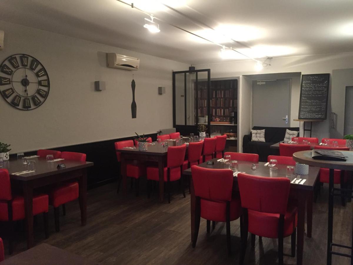 Hotel Restaurant Cousseau Parentis-en-Born Dış mekan fotoğraf